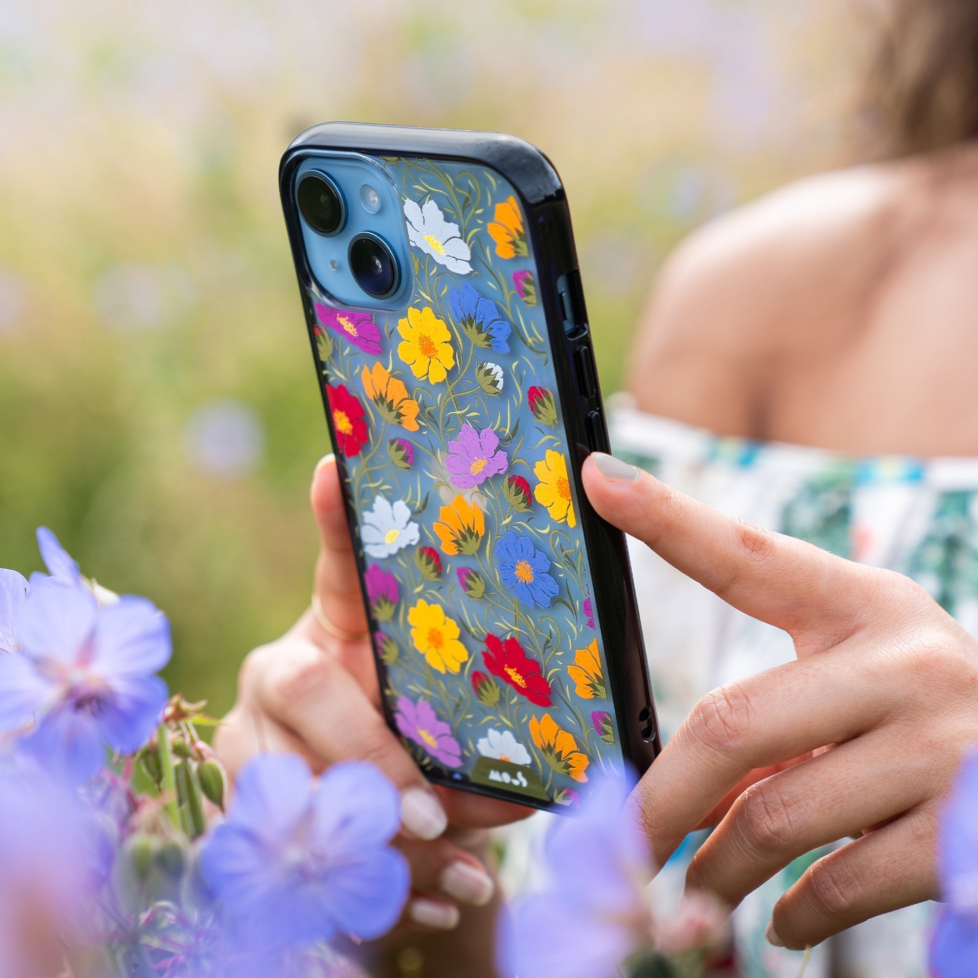 ケイトスペード】マルチフローラル iPhone13 iPhone14 ケース