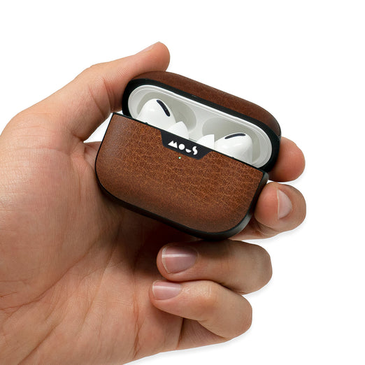 Protective AirPods Pro Case Wireless Charging High-Quality Keychain Brown Leather